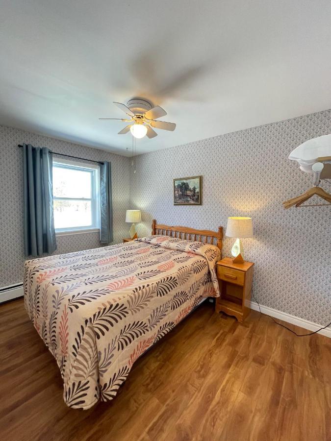 שרלוט טאון Fair Isle Motel מראה חיצוני תמונה